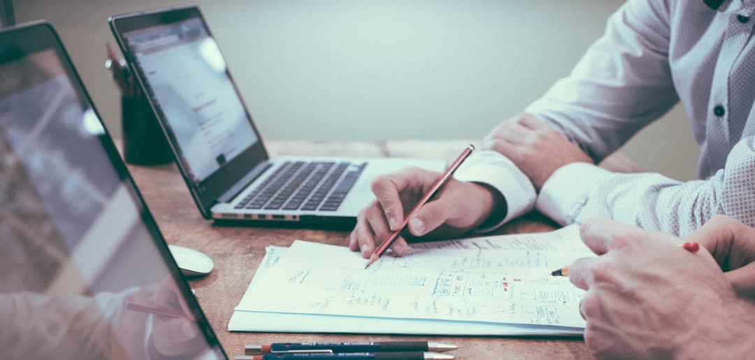 Data silos and bad data — why siloed systems destroy decision-making and how to build a single source of truth